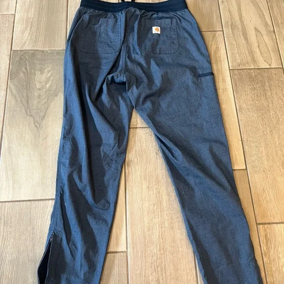 CARHARTT #C51118 Med
WOMEN'S RUGGED FLEX® RIPSTOP UTILITY CARGO SCRUB PANT EC - Picture 11 of 13